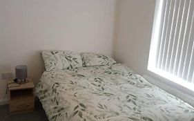 Double-Bed H4 Close To Burnley City Centre